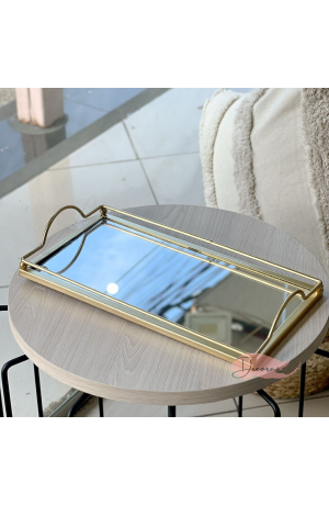 Bandeja de Metal Dourada Espelhada - 27cm X 14cm X 4cm