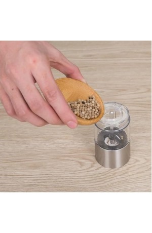 Moedor de Temperos  Eletrico em Inox - 23cm X 5cm